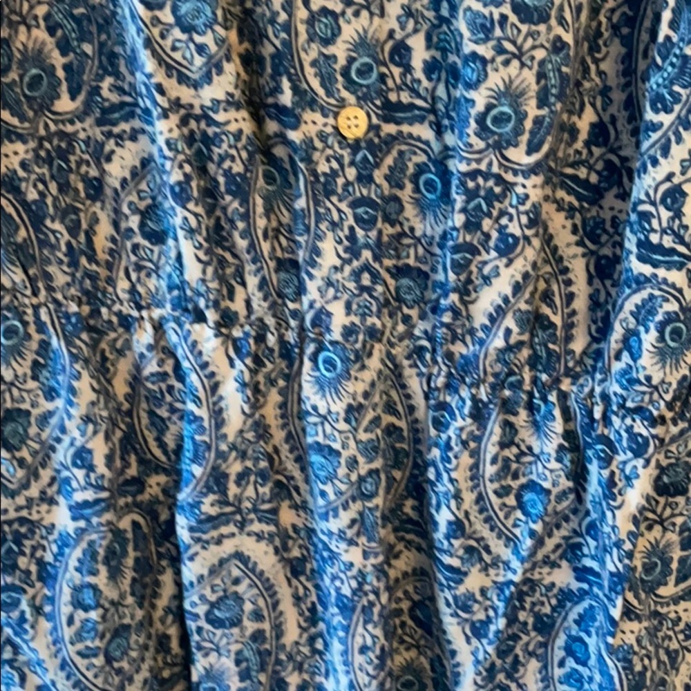 Patterned button front soft and comfortable romper - Picture 3 of 6